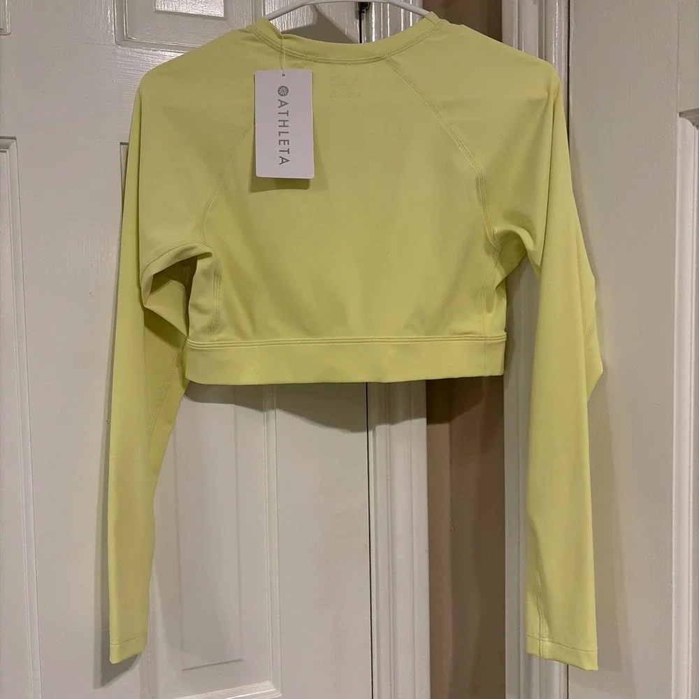 Athleta Crop Rashguard Long Sleeve Swim Top Yellow UPF 40+ Small NWT